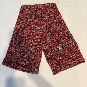 Source Unknown Red and Black Knit Scarf